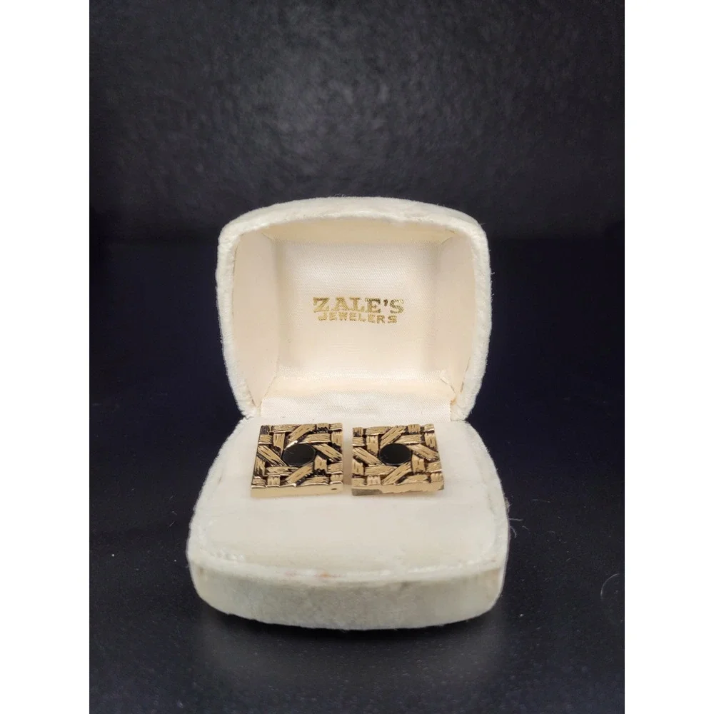 Swank Cufflinks Gold Tone Basketweave Square Black Center with Zales Box